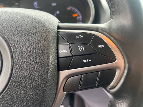 2018 Jeep Grand Cherokee Laredo