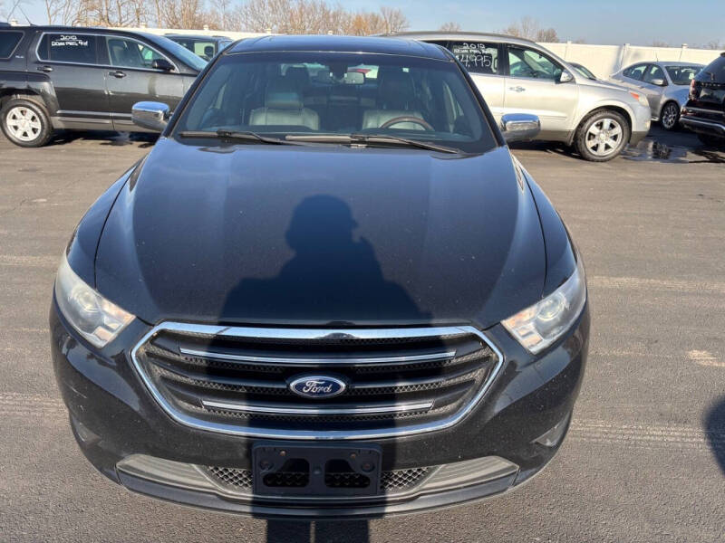 2015 Ford Taurus Limited