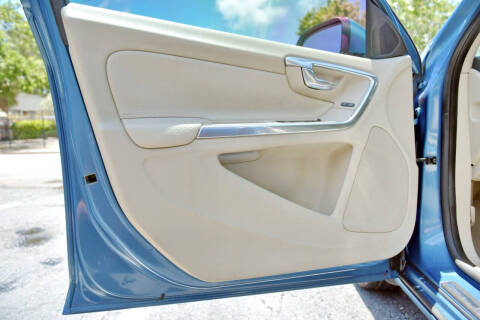 2014 Volvo S60 T5 Premier