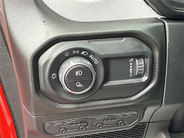 2025 Jeep Gladiator Willys