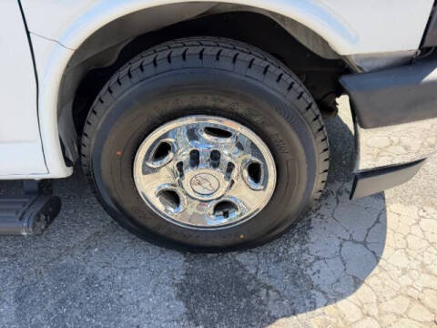 2017 Chevrolet Express LT 3500