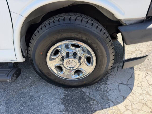 2017 Chevrolet Express LT 3500