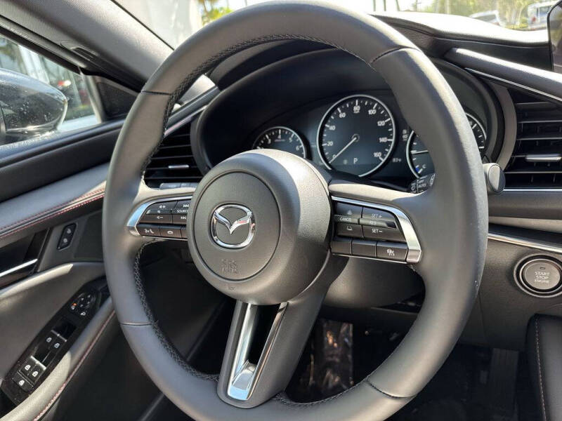 2026 Mazda Mazda3 Hatchback 2.5 S Carbon Edition