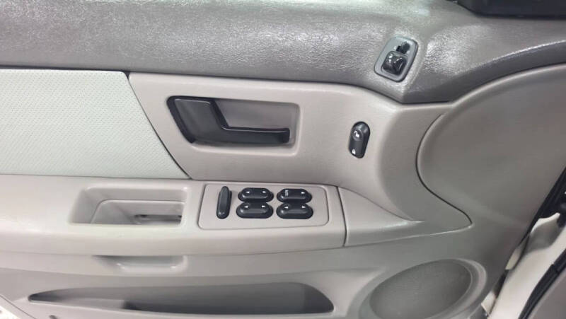 2006 Ford Taurus SE