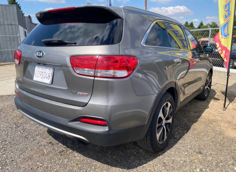 2016 Kia Sorento EX