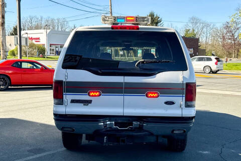 2005 Ford Excursion XLT
