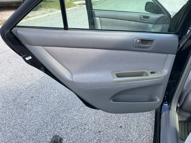 2002 Toyota Camry LE