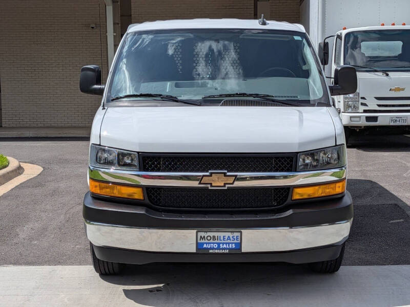 2025 Chevrolet Express 2500