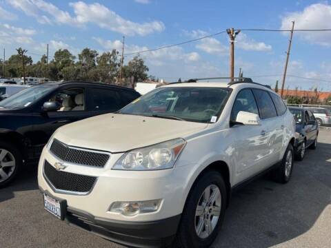 2012 Chevrolet Traverse for sale at Trade In Auto Sales in Van Nuys CA