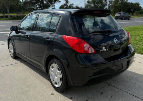 2010 Nissan Versa 1.8 S