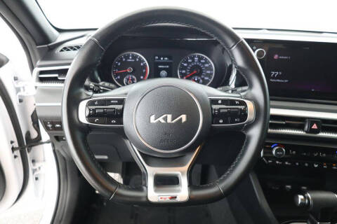 2022 Kia K5