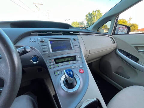 2014 Toyota Prius Three