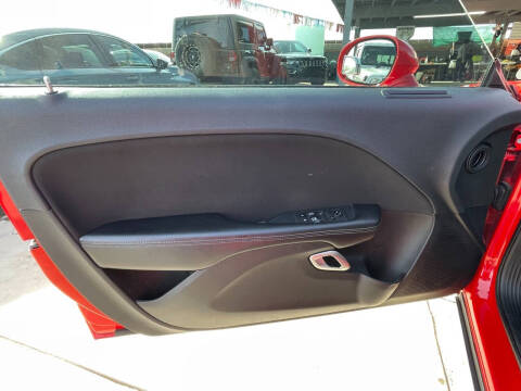 2021 Dodge Challenger SXT