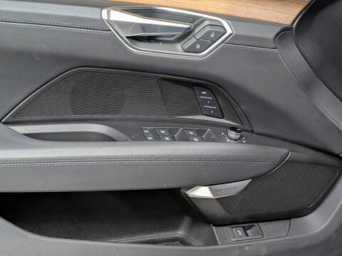 2023 Audi e-tron GT quattro Premium Plus