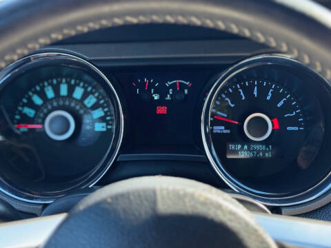 2014 Ford Mustang V6