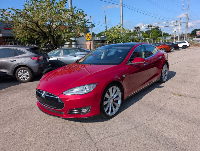 2013 Tesla Model S Performance