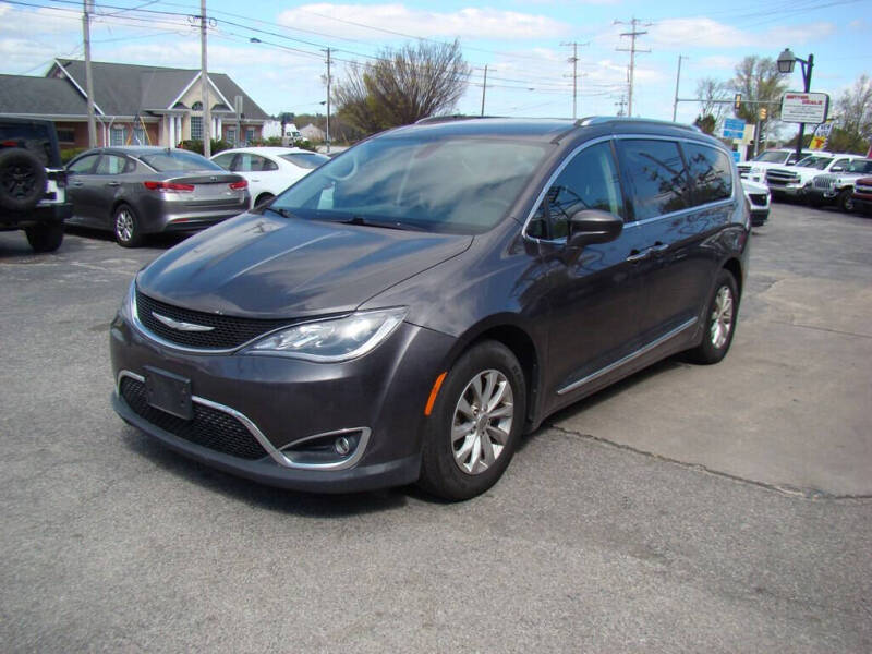 2018 Chrysler Pacifica Touring L