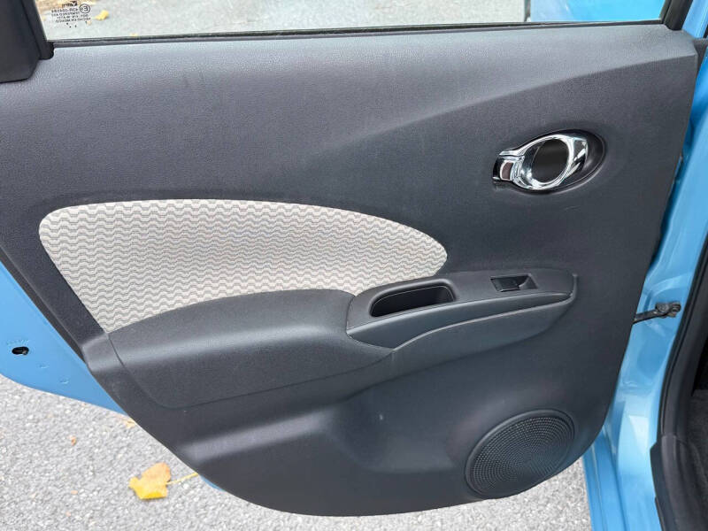 2014 Nissan Versa Note SV