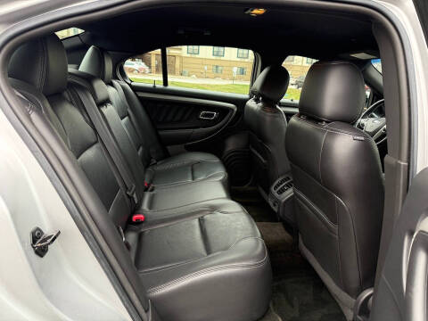 2014 Ford Taurus SEL