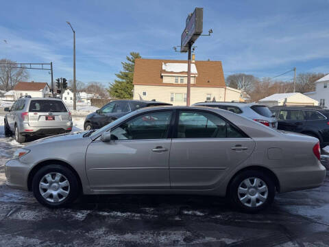 2003 Toyota Camry LE