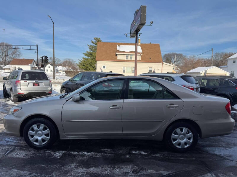 2003 Toyota Camry LE