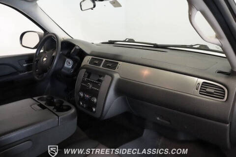 2011 Chevrolet Suburban Fleet 2500