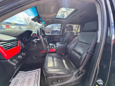 2017 GMC Yukon SLT