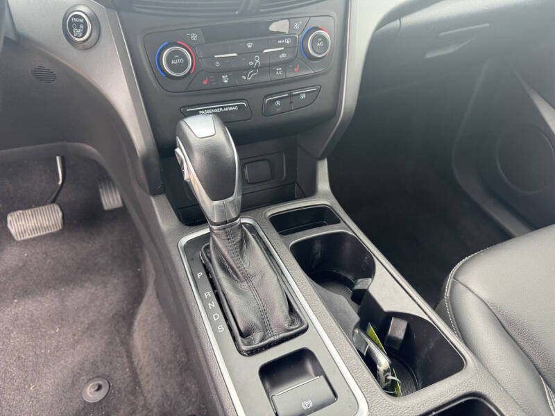 2019 Ford Escape SEL