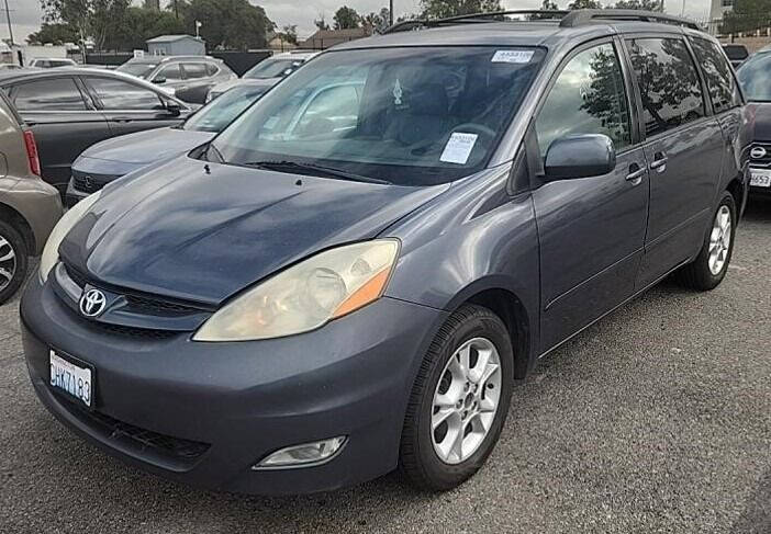 2006 Toyota Sienna for sale at Jemax Auto in El Monte CA