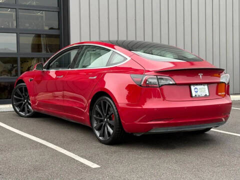 2020 Tesla Model 3 Performance