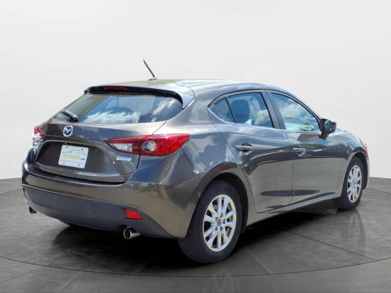 2016 Mazda MAZDA3 i Sport