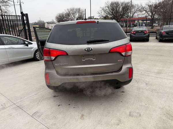 2015 Kia Sorento LX