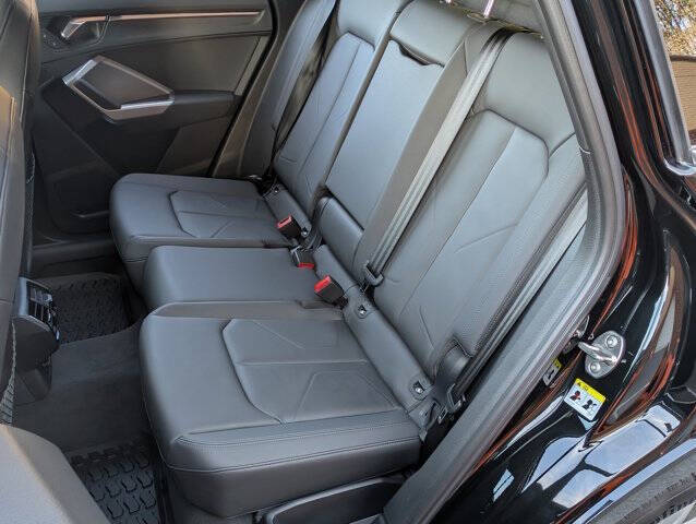 2025 Audi Q3 quattro S line Premium 45 TFSI