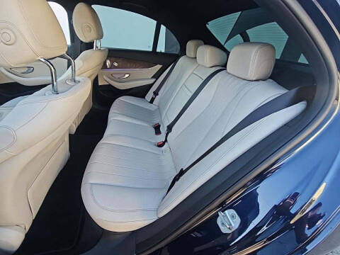 2017 Mercedes-Benz E-Class E 300