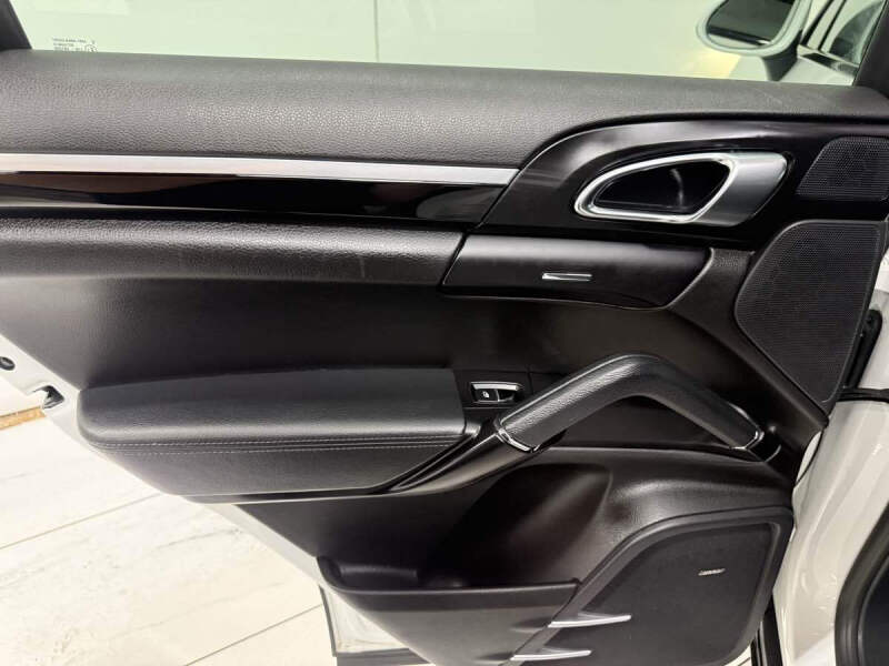 2017 Porsche Cayenne