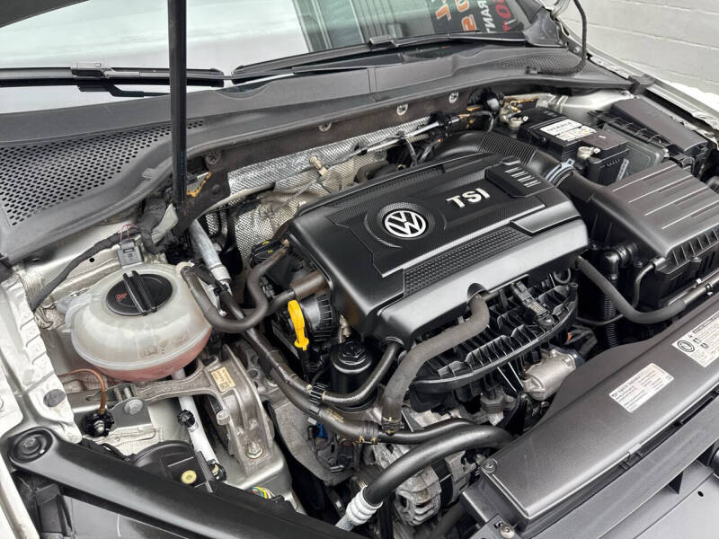 2017 Volkswagen Golf TSI S