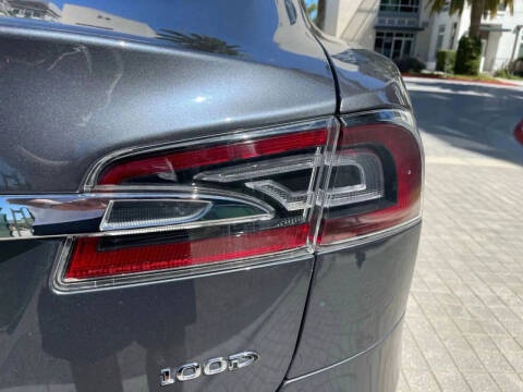 2020 Tesla Model S Long Range Plus