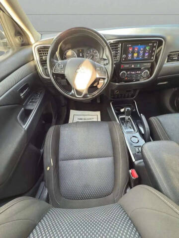 2018 Mitsubishi Outlander