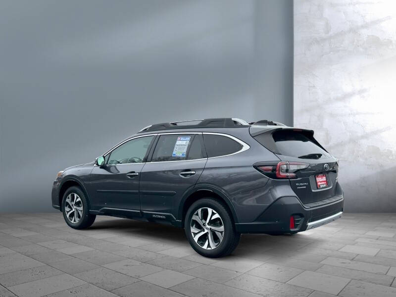 2022 Subaru Outback Touring