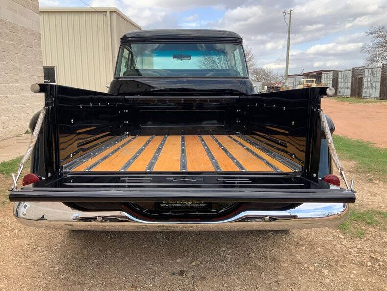 1958 GMC 101