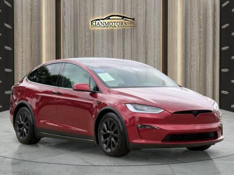 2023 Tesla Model X Standard Range