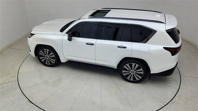 2023 Lexus LX 600 Luxury