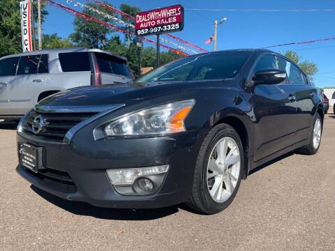 2013 Nissan Altima for sale at Dealswithwheels in Inver Grove Heights MN