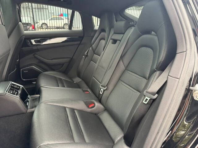 2021 Porsche Panamera