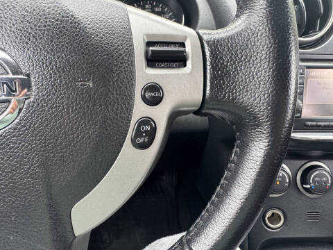 2013 Nissan Rogue SV w/SL Package