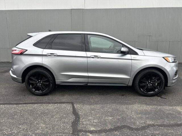 2022 Ford Edge ST-Line