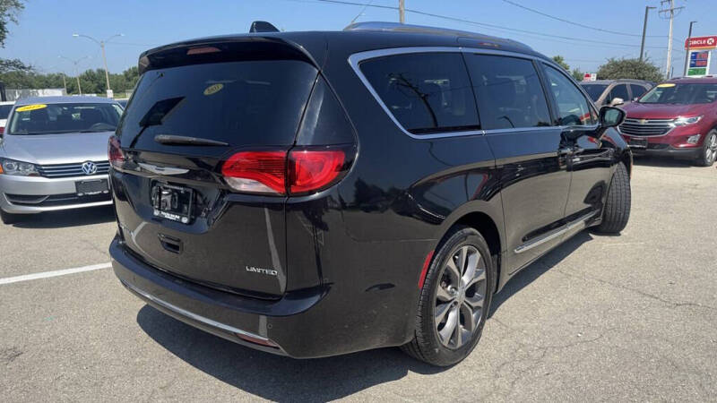 2017 Chrysler Pacifica Limited