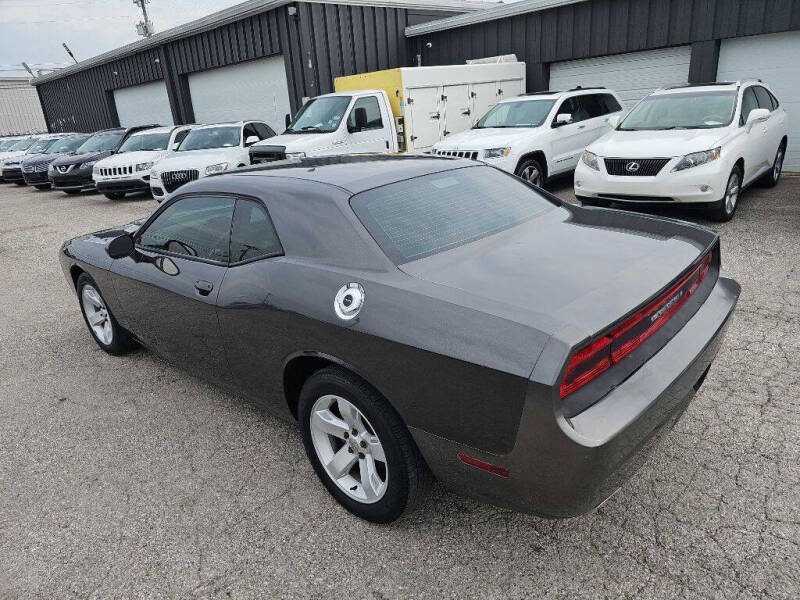 2014 Dodge Challenger SXT
