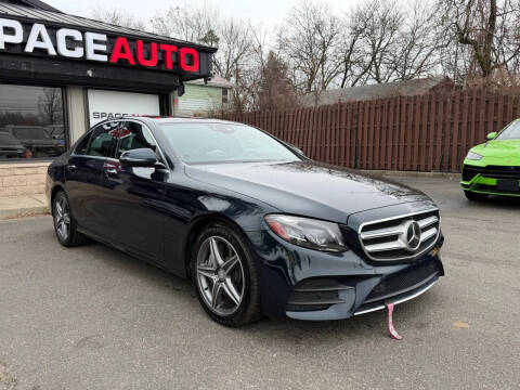 2017 Mercedes-Benz E-Class E 300 4MATIC