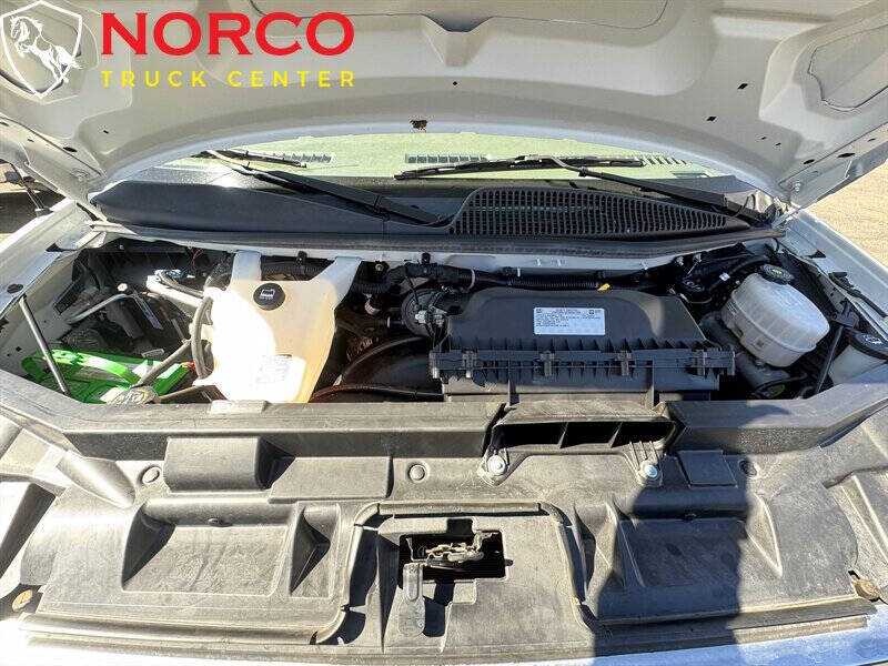 2023 GMC Savana 2500